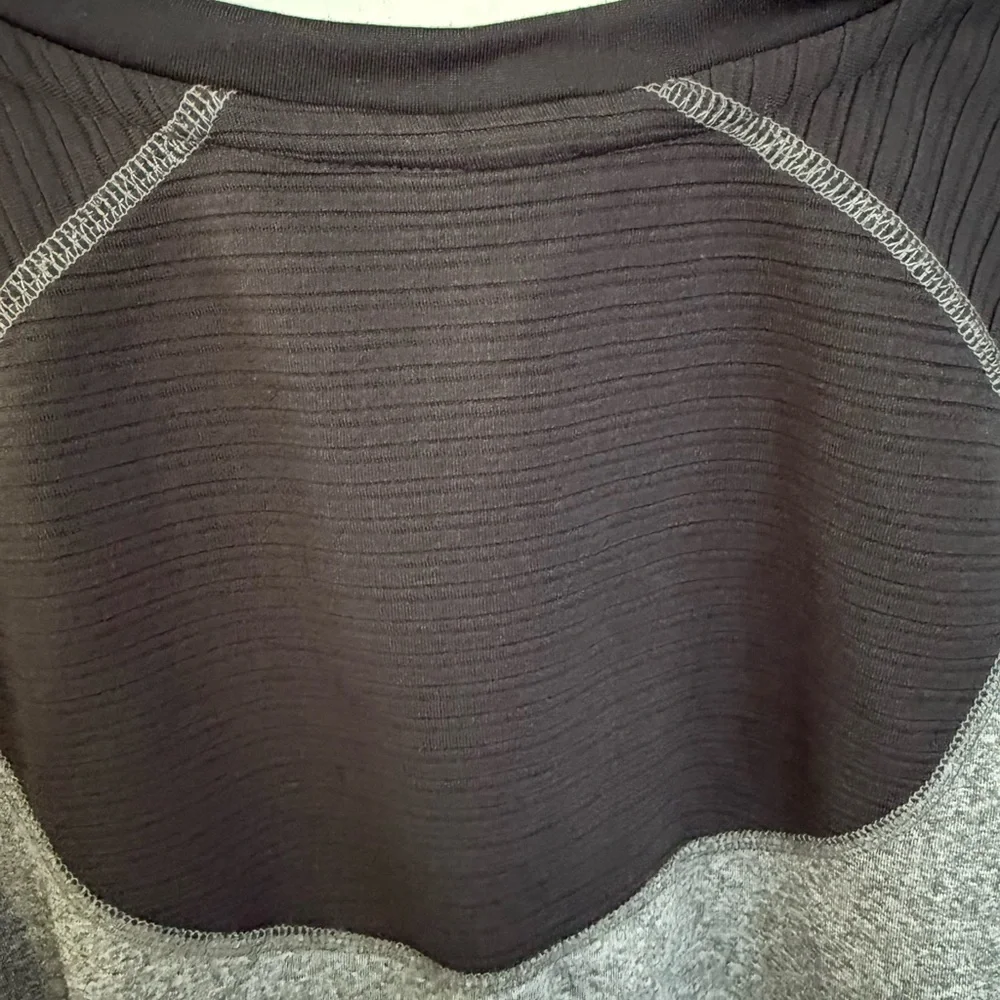 Spyder Men's Long Sleeve Gray Tee